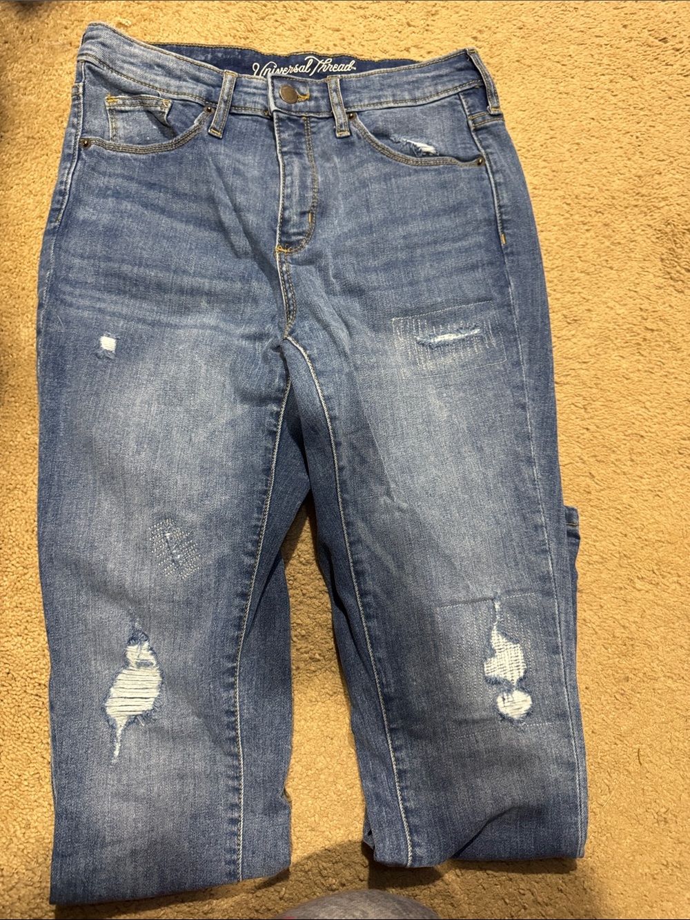 Universal Thread Skinny Jeans in Faded Blue with Distressing